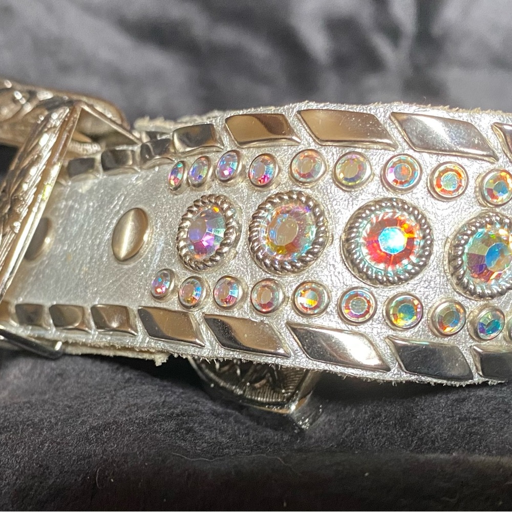 Silver Swarovski crystal Kippy Belt.